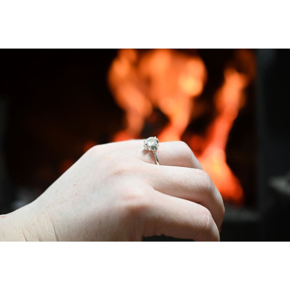 alternative raw diamond engagement ring raw crystal size 4 5 6 7 8 8 9 10 11 12